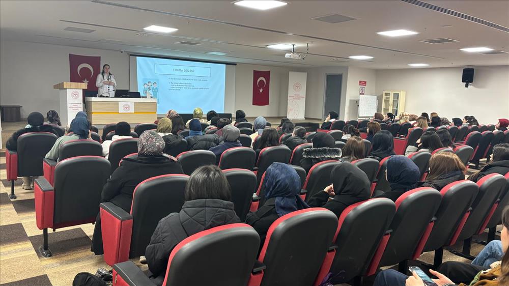 Yalova Devlet Hastanesinde Uygulamalı Dersler ile İlgili Oryantasyon Programı Düzenlendi